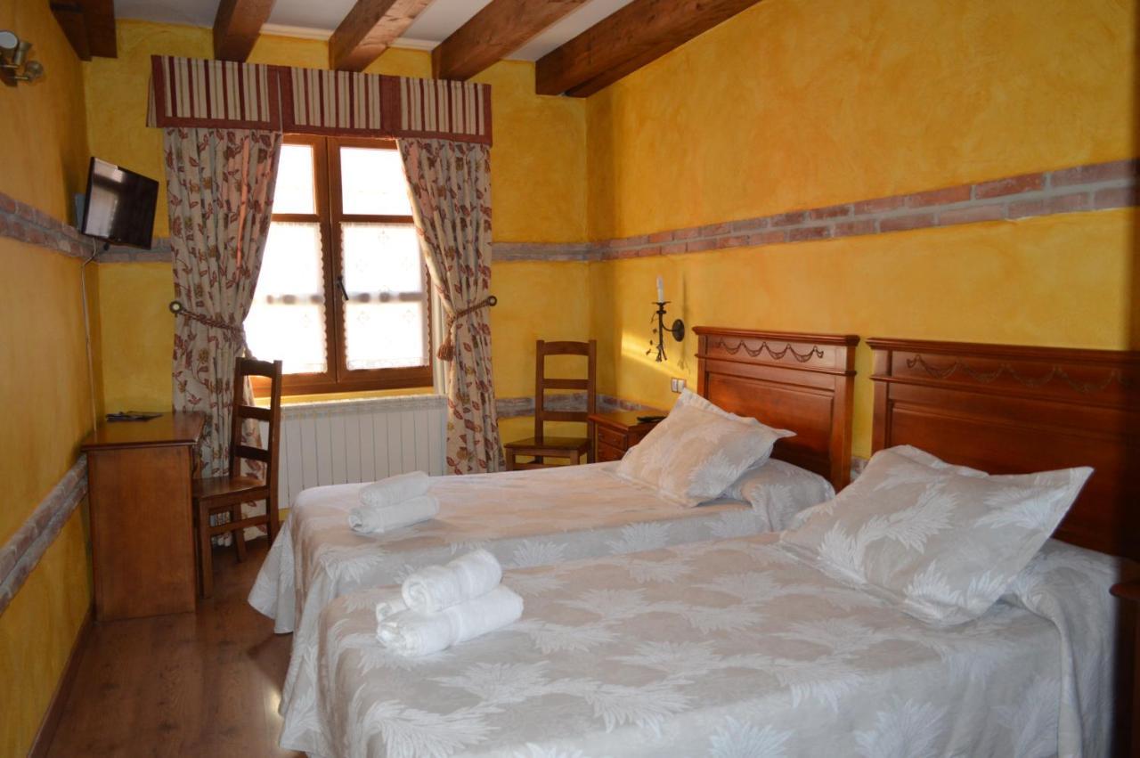 Hotel Rural El Marques Saldaña エクステリア 写真