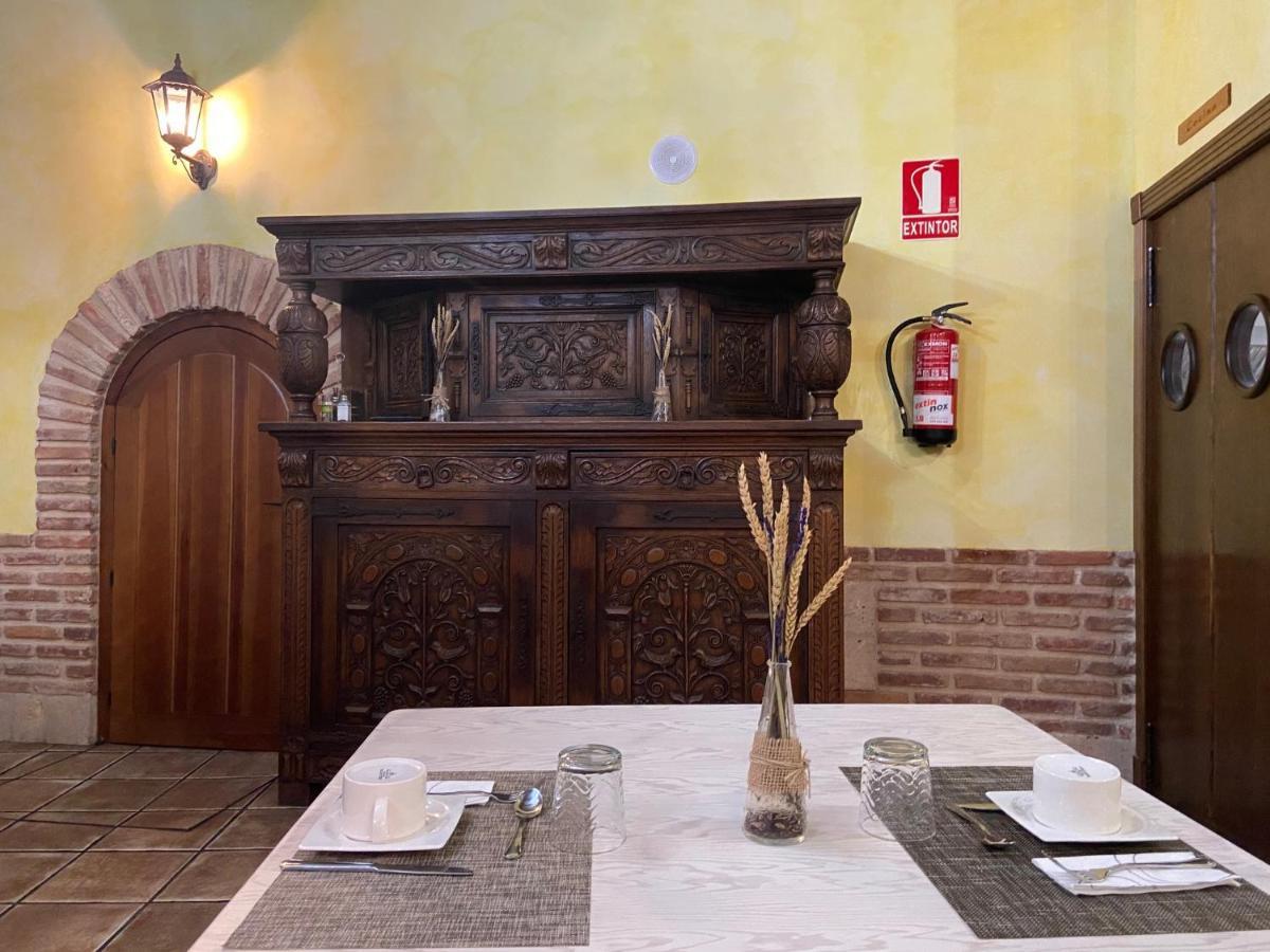Hotel Rural El Marques Saldaña エクステリア 写真